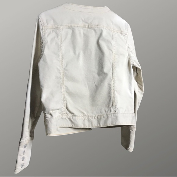 Gap khaki denim jacket with Mandarin collar. - Picture 2 of 5